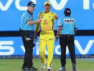 Dhoni stepped onto the field - Image Courtesy (BCCI/IPLT20.com)